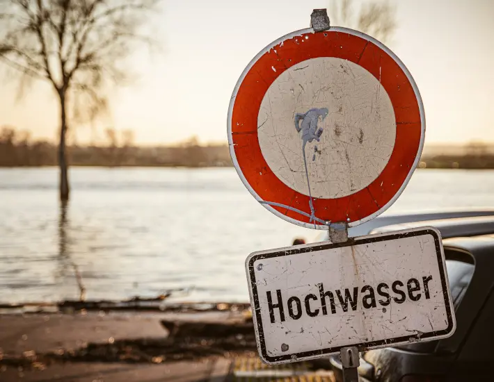 KI-gestütztes Hochwasser-Frühwarnsystem